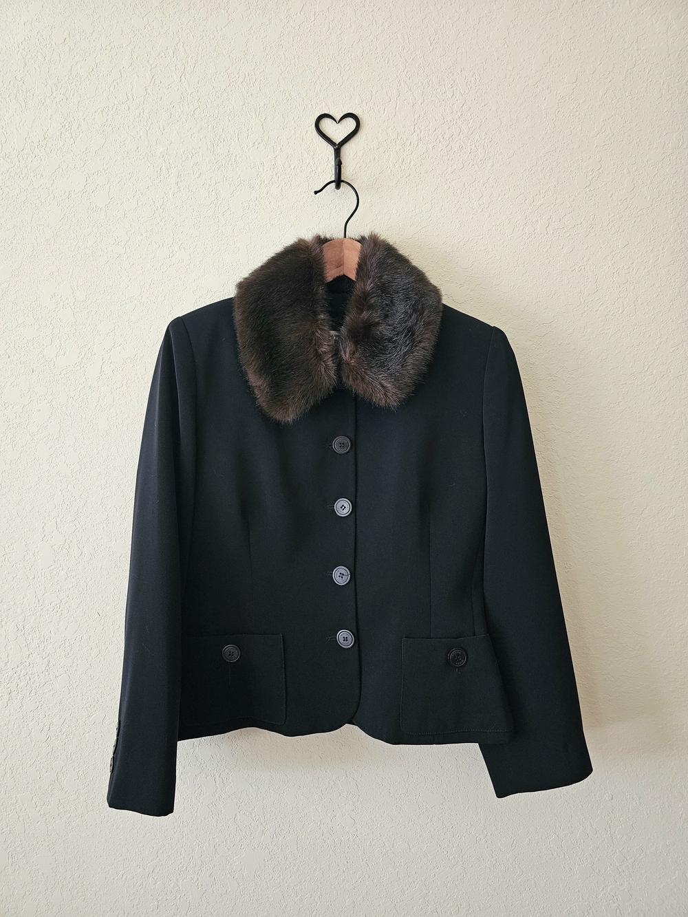 Vertigo Paris Black Blazer with Brown Fur Collar M EUC